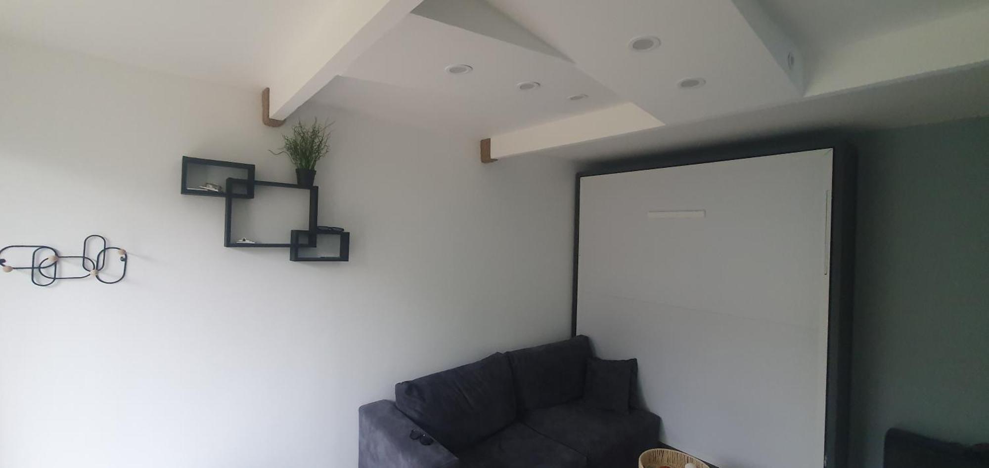 Cozycube Paris Apartment